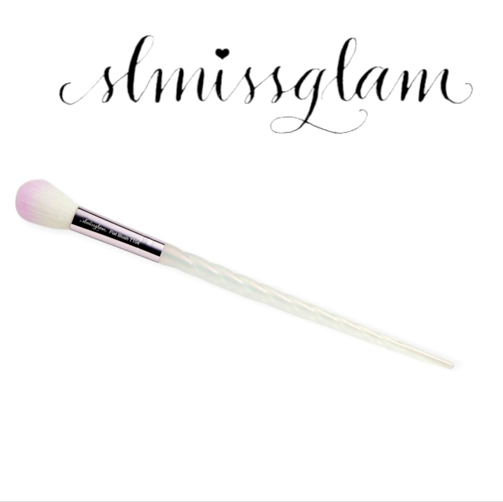 SLMISSGLAM TT04 Unicorn Blush Brush Vegan Synthetic Makeup Tool Pink White Brush